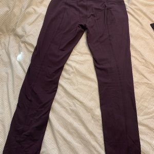 Lululemon maroon legging